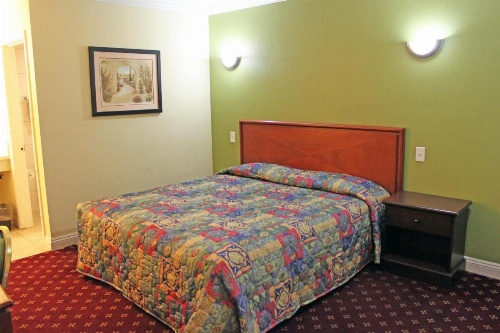 Royla Motel image 17